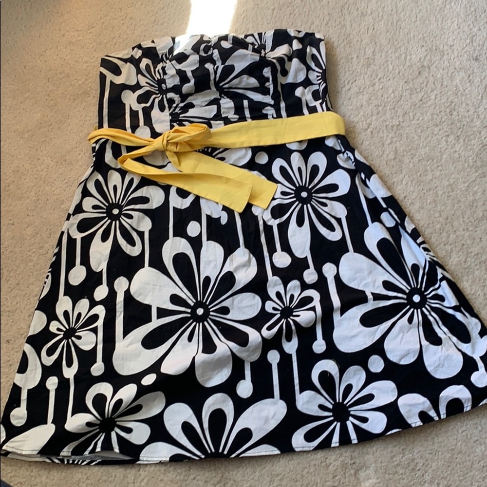 Torrid size 18 retro print Strapless dress